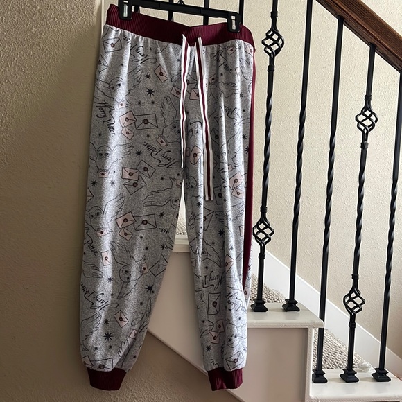 Harry Potter Sz M (8-10) Owl Gray Jogger Pajama Pants Only - Picture 3 of 8